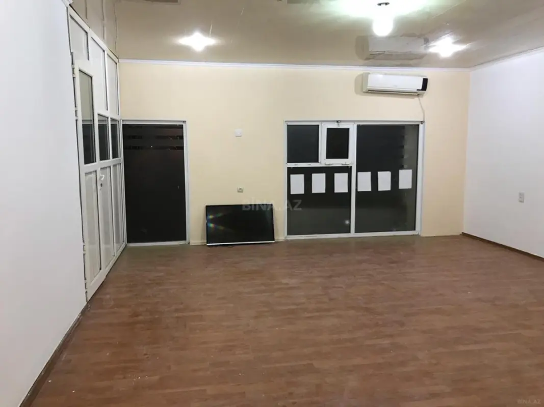 Kirayə verilir obyekt 80 m²