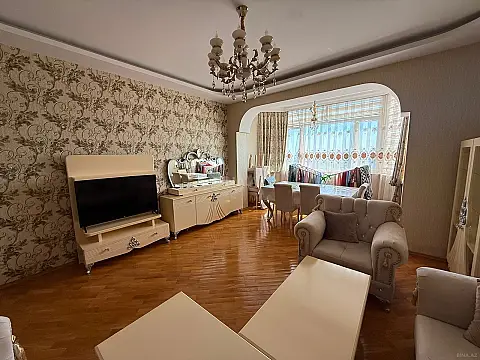 Kirayə verilir 3 otaqlı mənzil 120 m² — Bakı, İnşaatçılar 3 otaq 120.00 m²