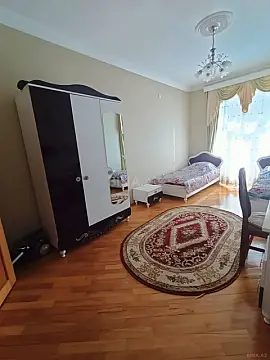 Kirayə verilir 3 otaqlı mənzil 154 m² — Bakı 3 otaq 154.00 m²