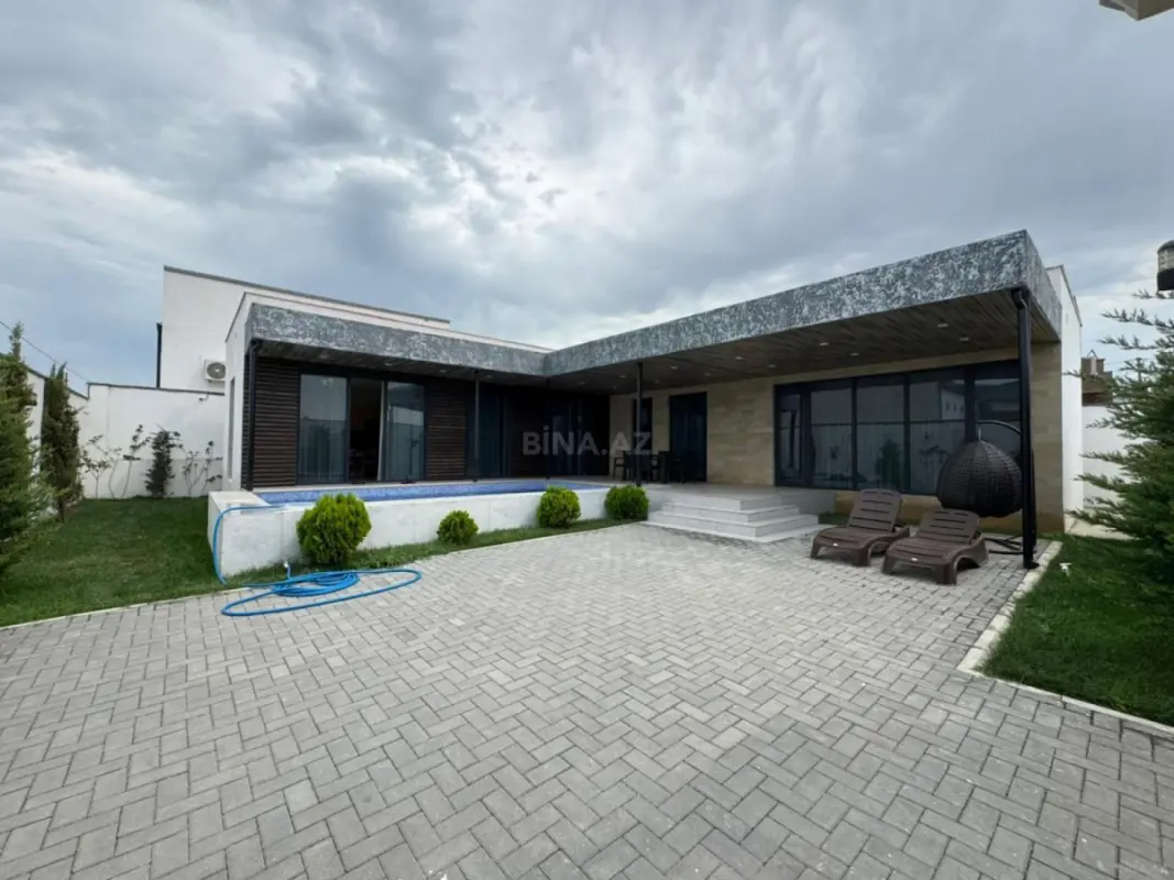 Satılır 4 otaqlı həyət evi 160 m²