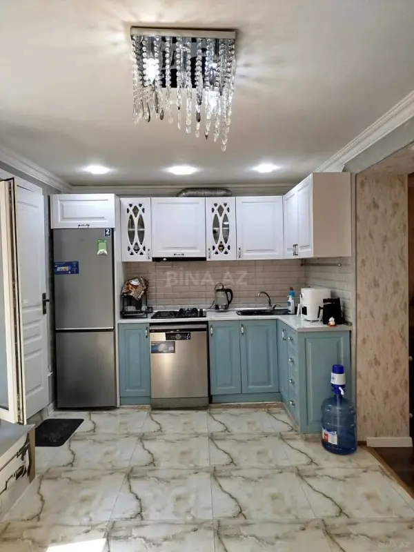 Satılır 2 otaqlı mənzil 70 m²