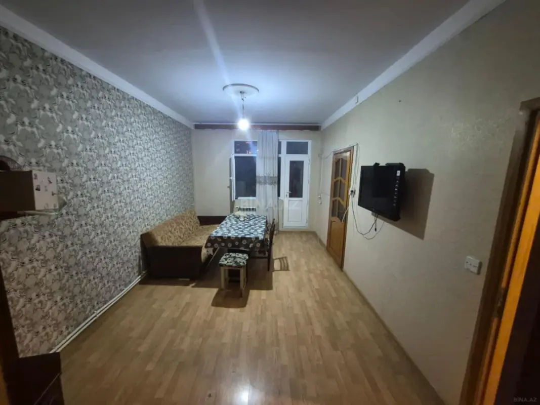 Satılır 2 otaqlı mənzil 60 m²