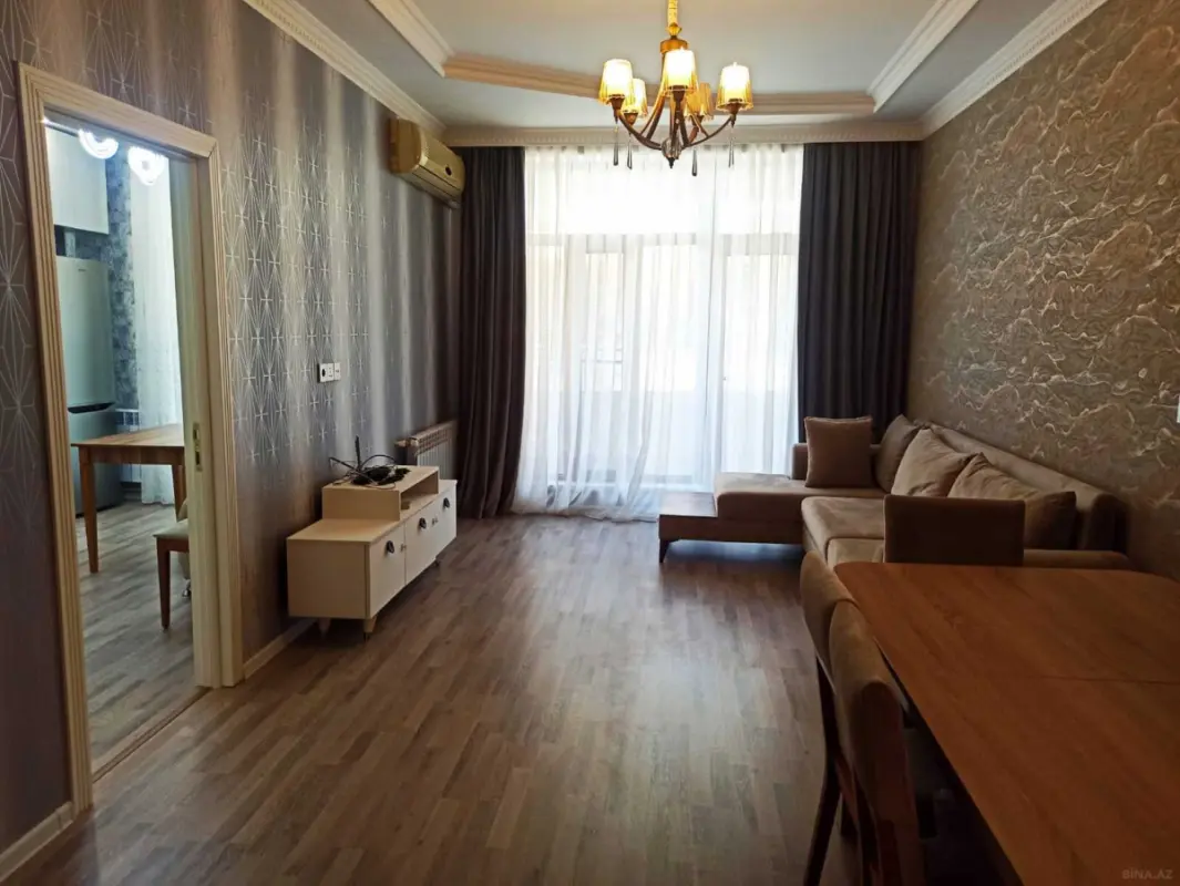 Kirayə verilir 3 otaqlı mənzil 102 m²