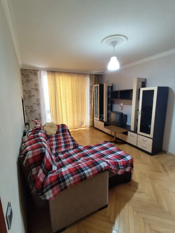 Kirayə verilir 2 otaqlı mənzil 55 m²