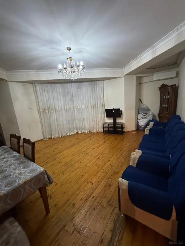 Kirayə verilir 3 otaqlı mənzil 120 m²