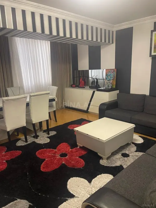 Kirayə verilir 3 otaqlı mənzil 80 m²