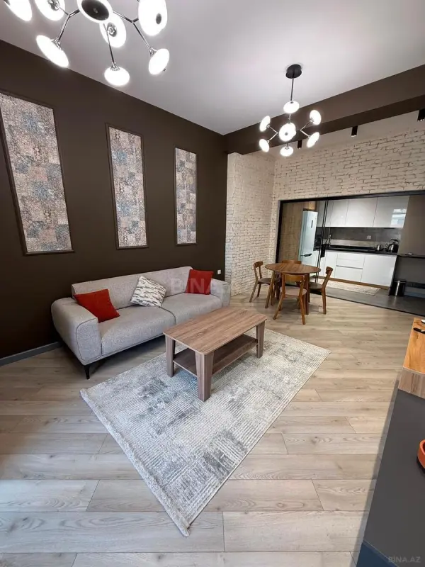 Satılır 2 otaqlı mənzil 63 m²