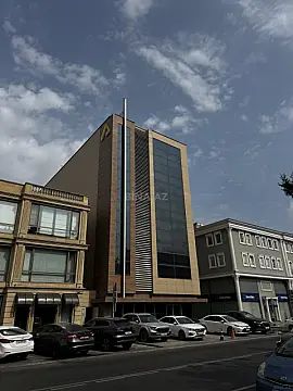 Kirayə verilir obyekt 270 m² — Bakı 270.00 m²