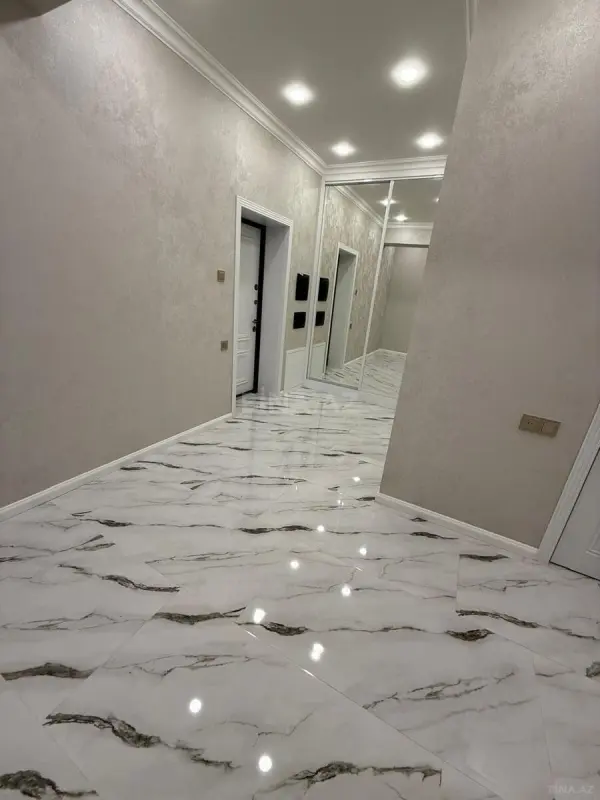Kirayə verilir 2 otaqlı mənzil 72 m²