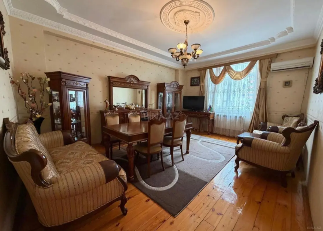 Satılır 3 otaqlı mənzil 96 m²