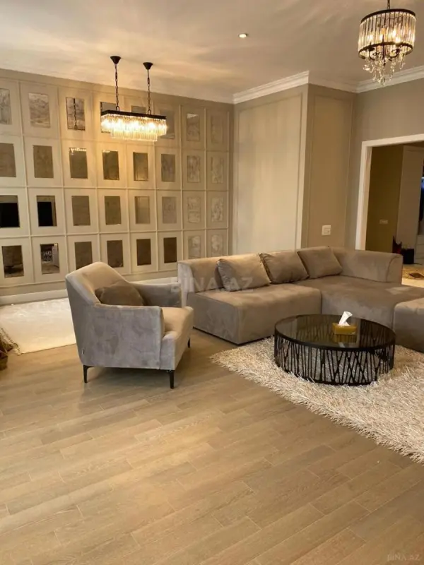 Kirayə verilir 3 otaqlı mənzil 170 m²