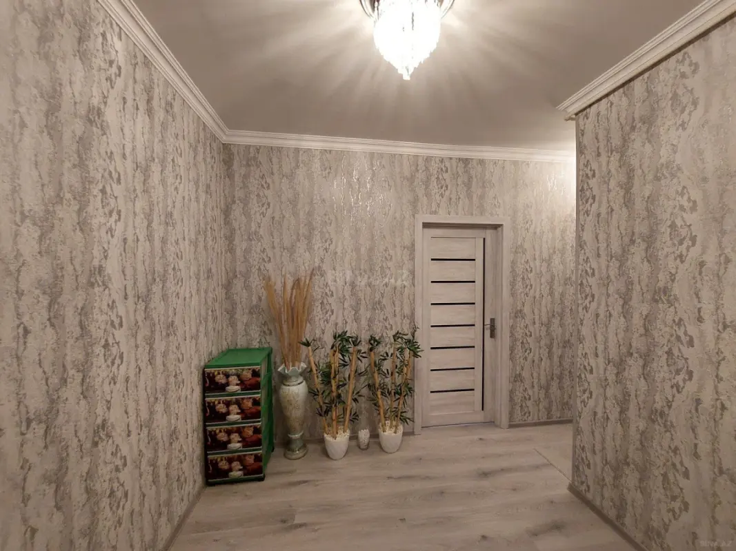 Satılır 2 otaqlı mənzil 52 m²