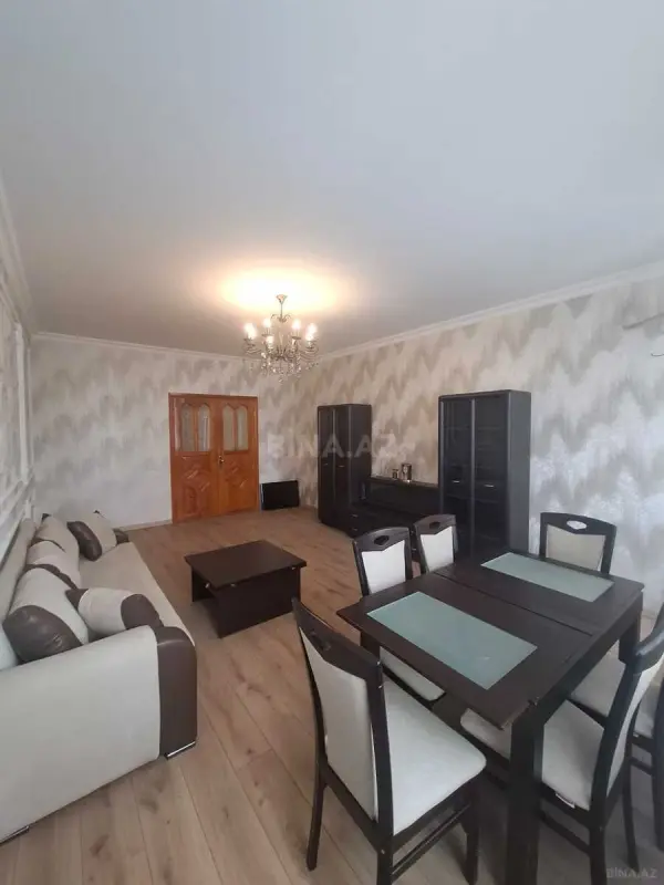 Satılır 3 otaqlı mənzil 105 m²