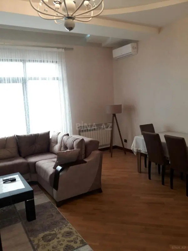 Kirayə verilir 3 otaqlı mənzil 110 m²