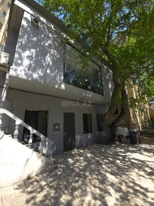 Kirayə verilir 7 otaqlı ofis 160 m²