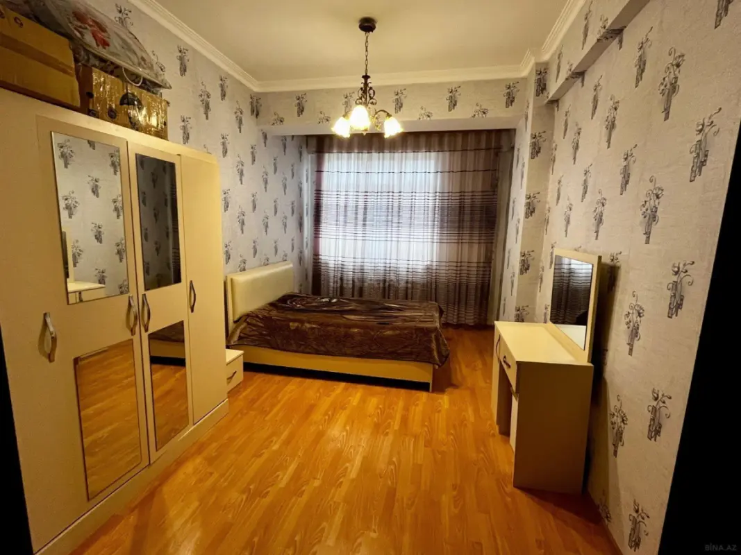 Kirayə verilir 3 otaqlı mənzil 100 m²
