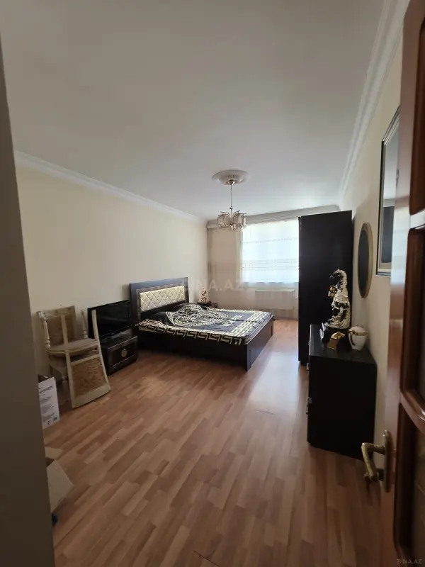 Satılır 3 otaqlı mənzil 100 m²