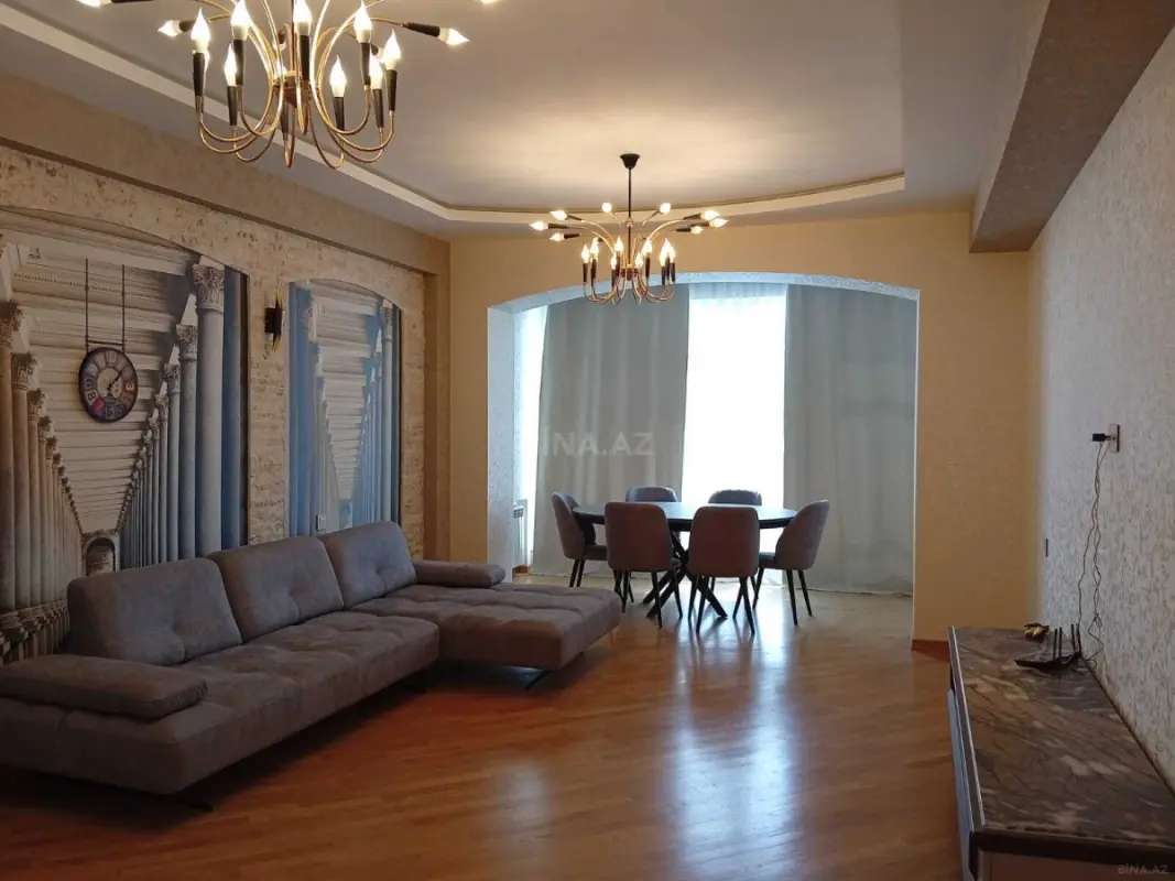 Kirayə verilir 3 otaqlı mənzil 164 m²