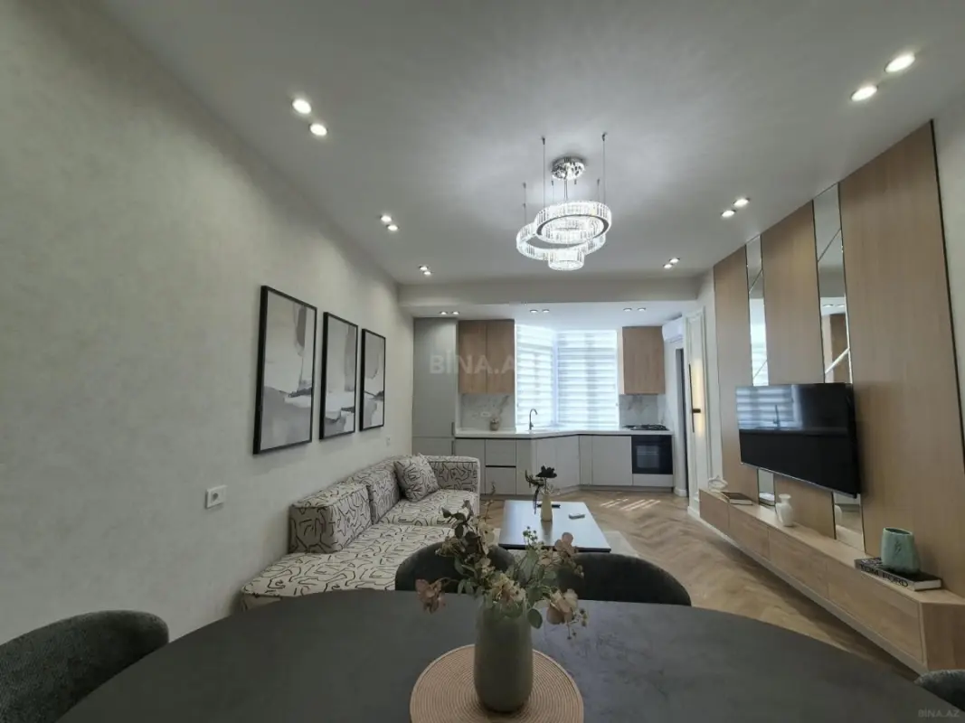 Satılır 3 otaqlı mənzil 76 m²
