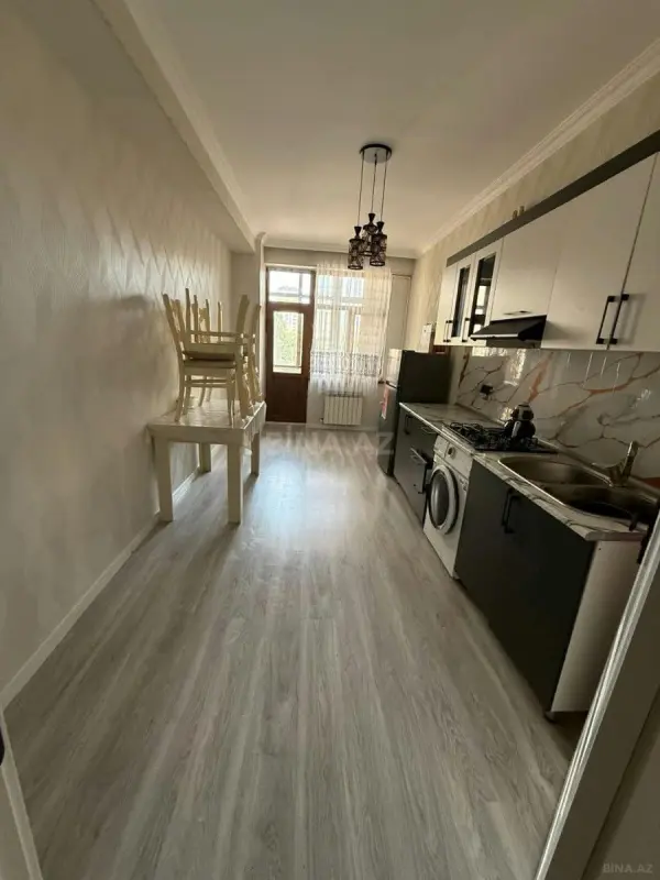 Satılır 2 otaqlı mənzil 78 m²