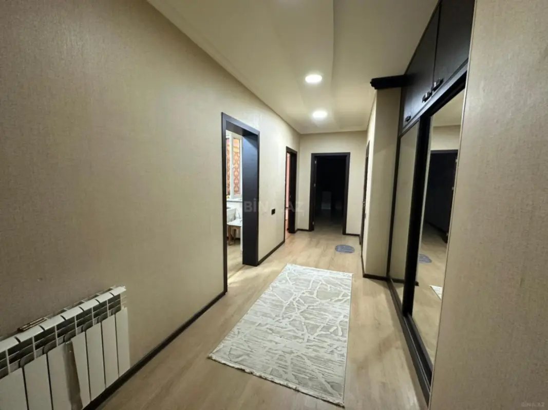 Satılır 2 otaqlı mənzil 78 m²
