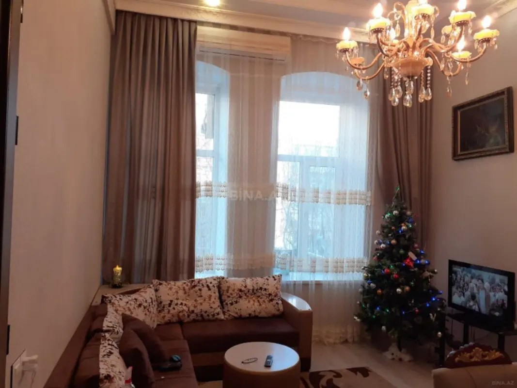 Satılır 3 otaqlı mənzil 100 m²