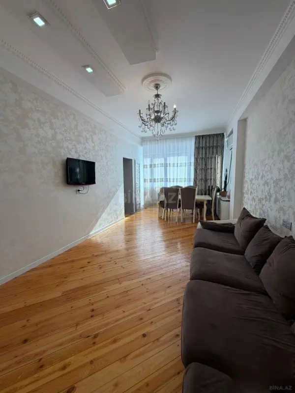 Satılır 3 otaqlı mənzil 70 m²