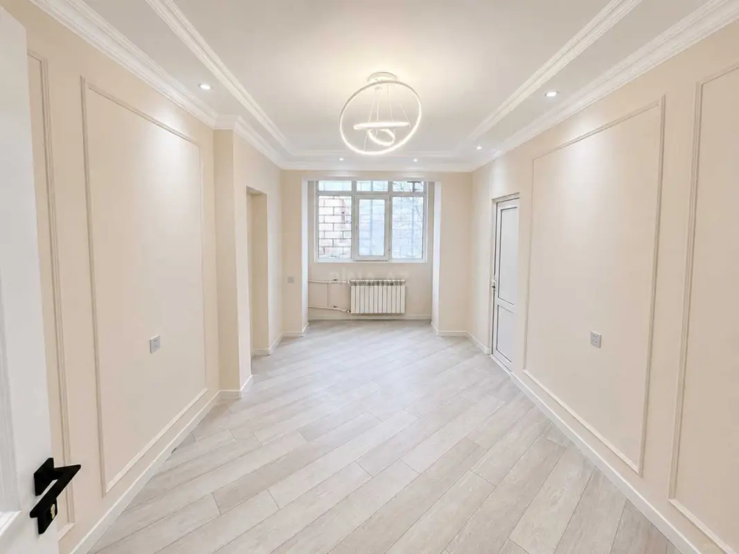 Satılır 4 otaqlı mənzil 100 m²