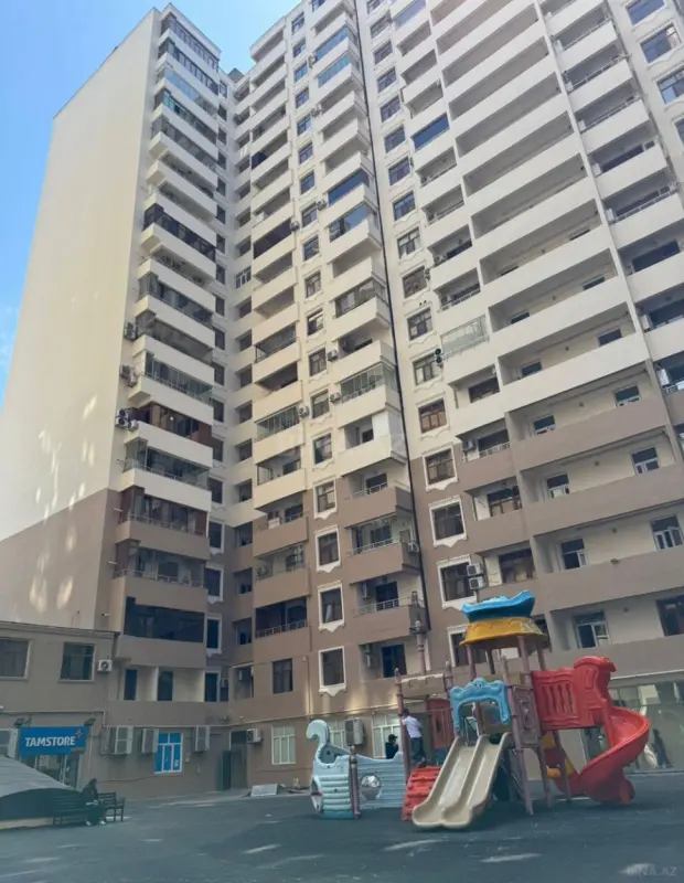 Satılır 2 otaqlı mənzil 86 m²