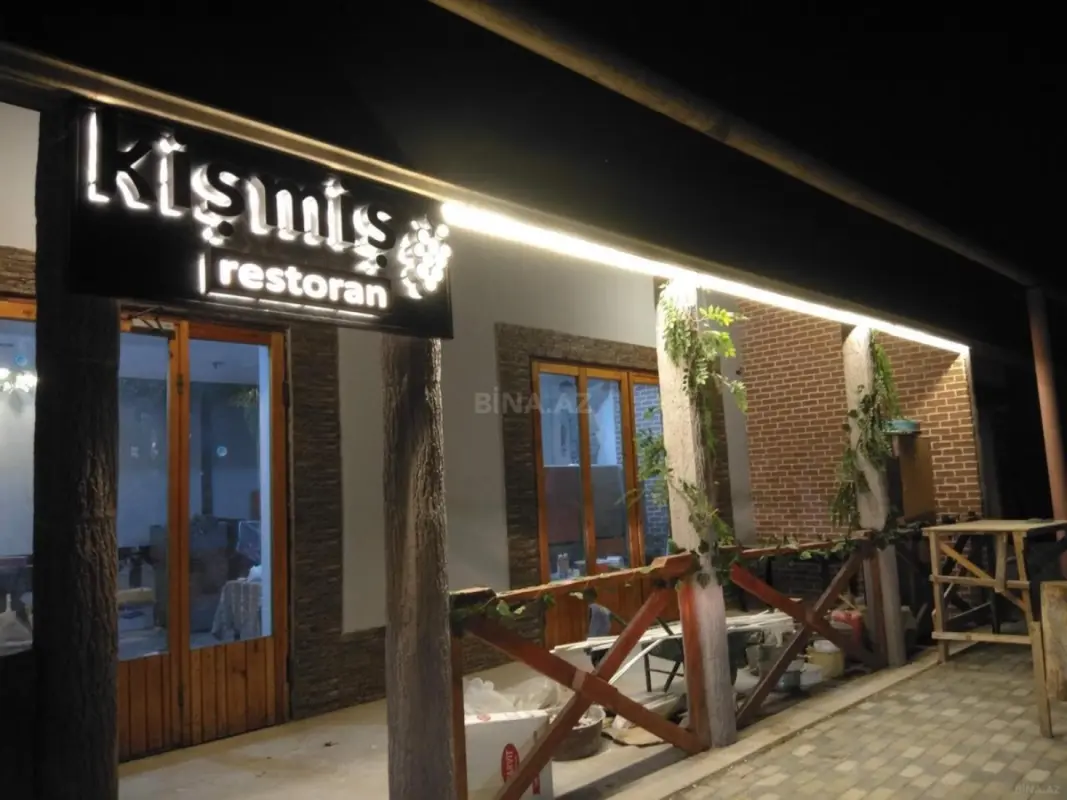 Satılır obyekt 500 m²