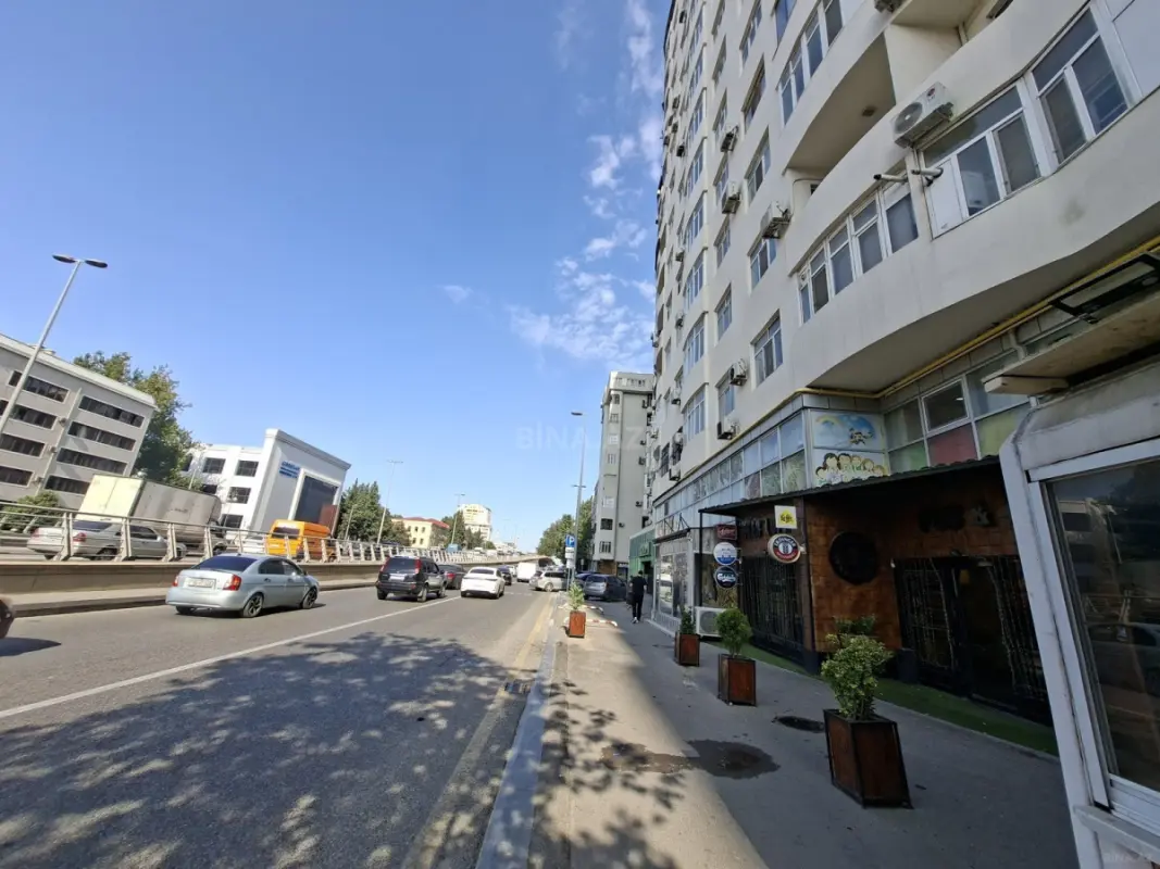 Satılır obyekt 167 m²