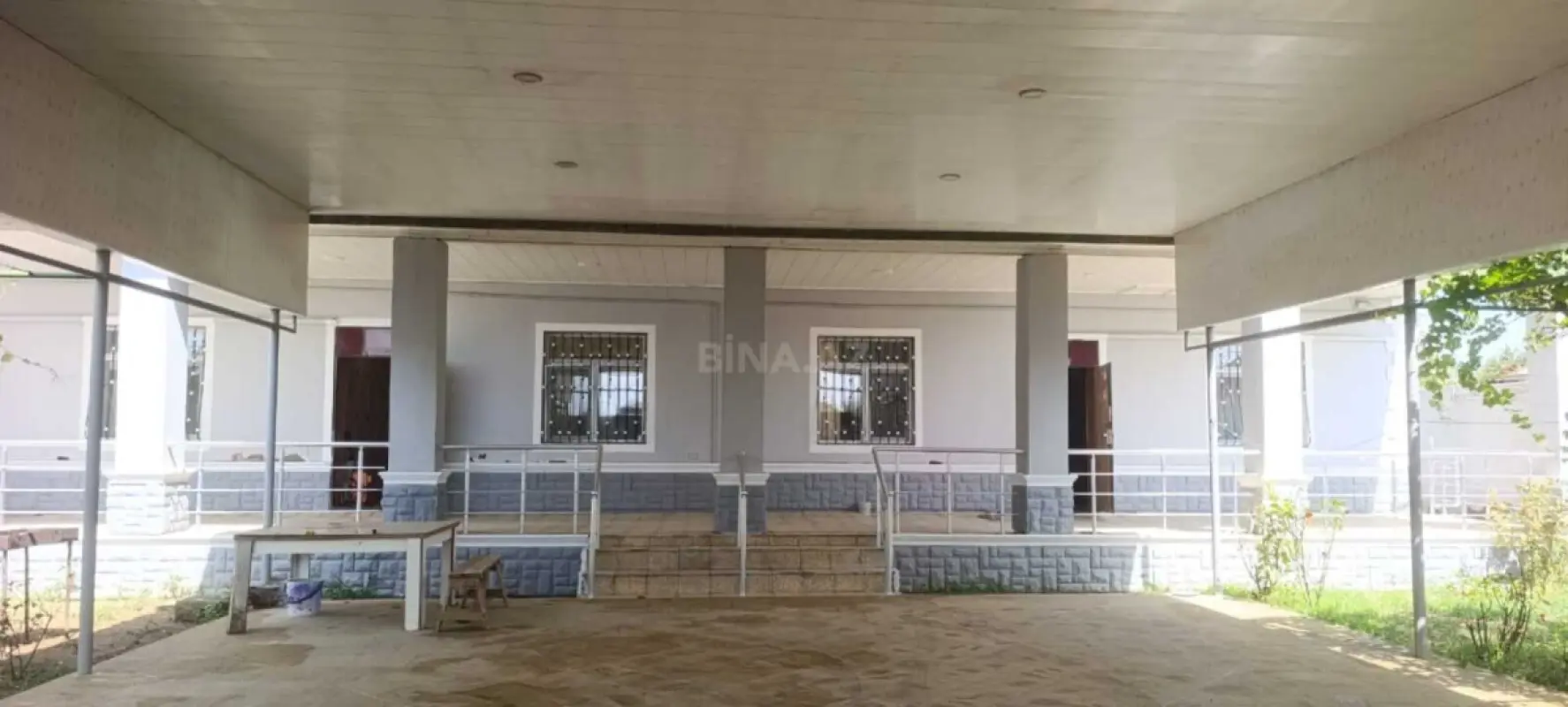 Satılır 6 otaqlı həyət evi 220 m²