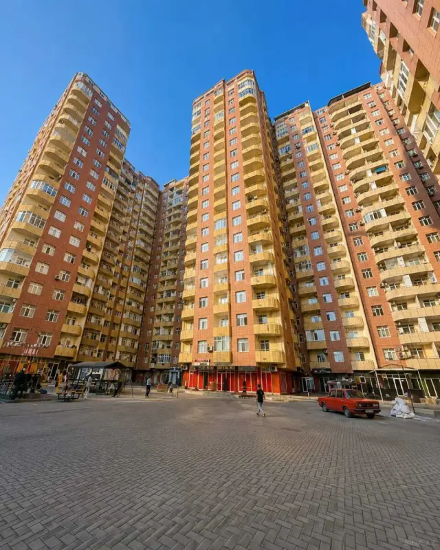 Satılır 2 otaqlı mənzil 95 m²