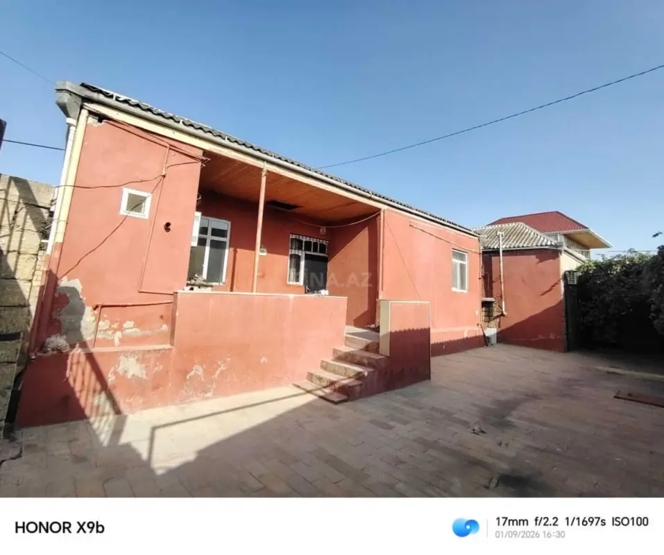 Satılır 4 otaqlı həyət evi 120 m²