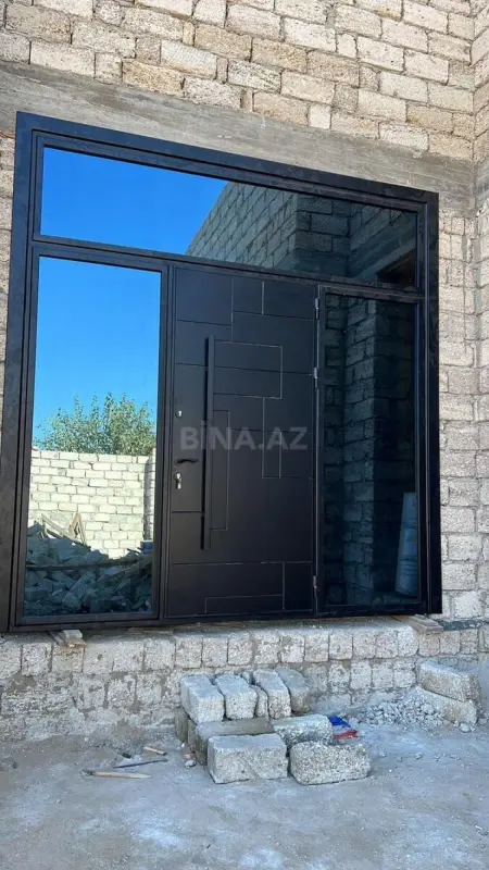Satılır 4 otaqlı həyət evi 180 m²