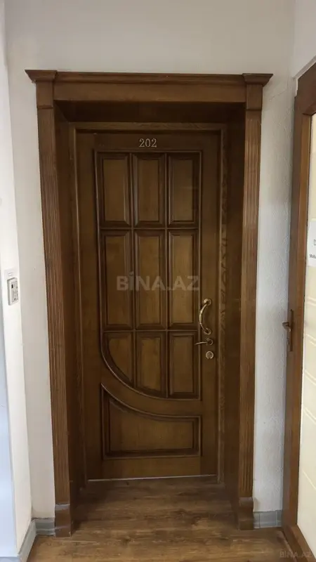 Kirayə verilir 4 otaqlı ofis 90 m²
