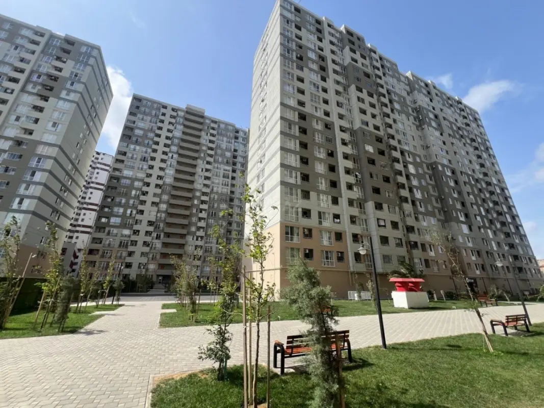 Kirayə verilir 3 otaqlı mənzil 80 m²