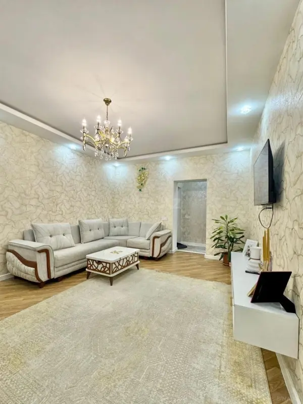 Satılır 4 otaqlı mənzil 90 m²