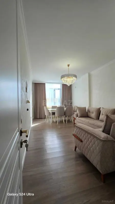 Satılır 2 otaqlı mənzil 52 m²