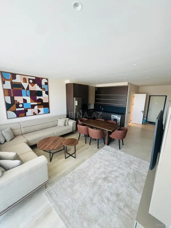 Kirayə verilir 2 otaqlı mənzil 95 m²
