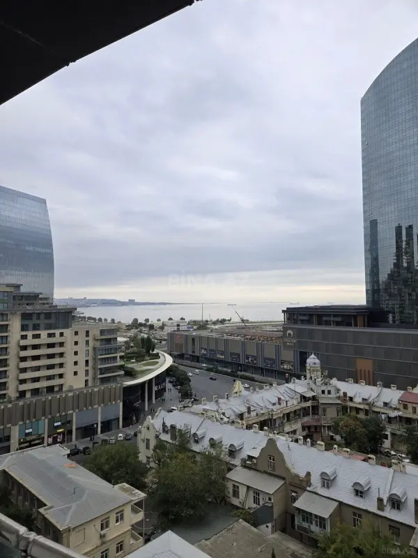 Kirayə verilir 2 otaqlı mənzil 75 m²
