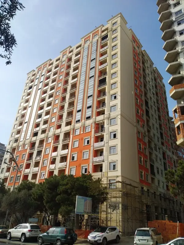 Satılır 2 otaqlı mənzil 61 m²