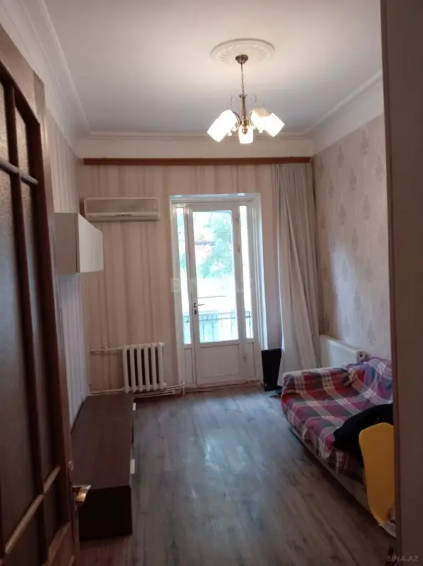 Kirayə verilir 2 otaqlı mənzil 50 m²