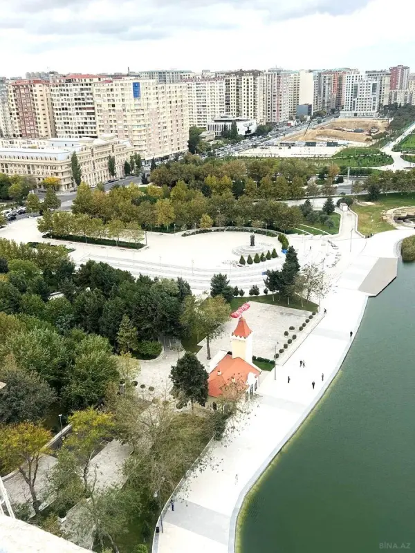 Satılır 2 otaqlı mənzil 80 m²