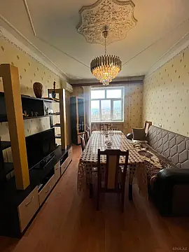 Satılır 3 otaqlı mənzil 80 m² — Bakı, Həzi Aslanov qəs. 3 otaq 80.00 m²