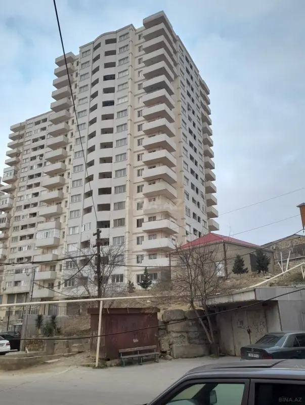 Satılır 2 otaqlı mənzil 120 m²