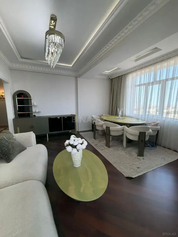 Satılır 2 otaqlı mənzil 75 m²