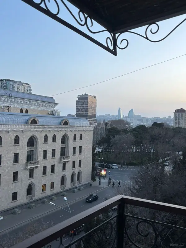 Satılır 3 otaqlı mənzil 75 m²