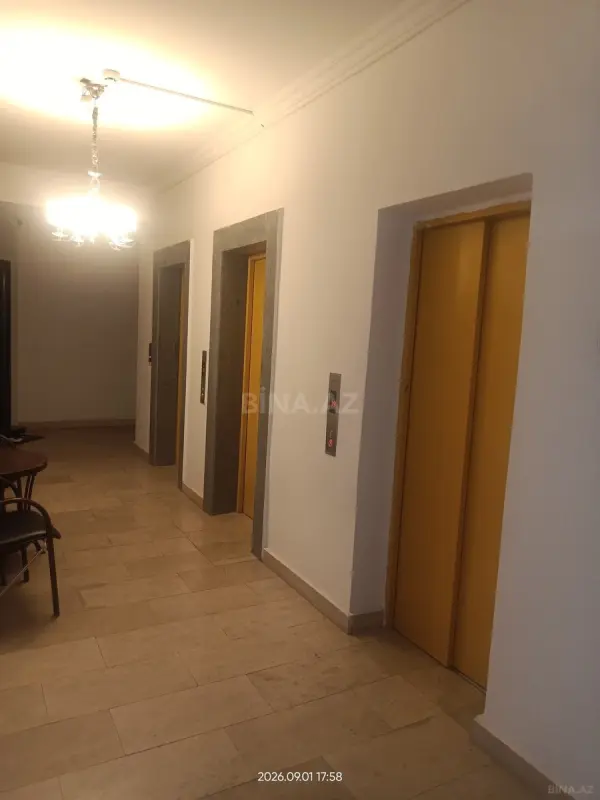 Satılır 2 otaqlı mənzil 198 m²