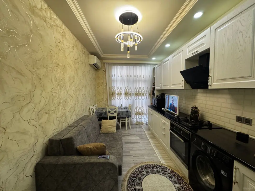Satılır 1 otaqlı mənzil 52 m²